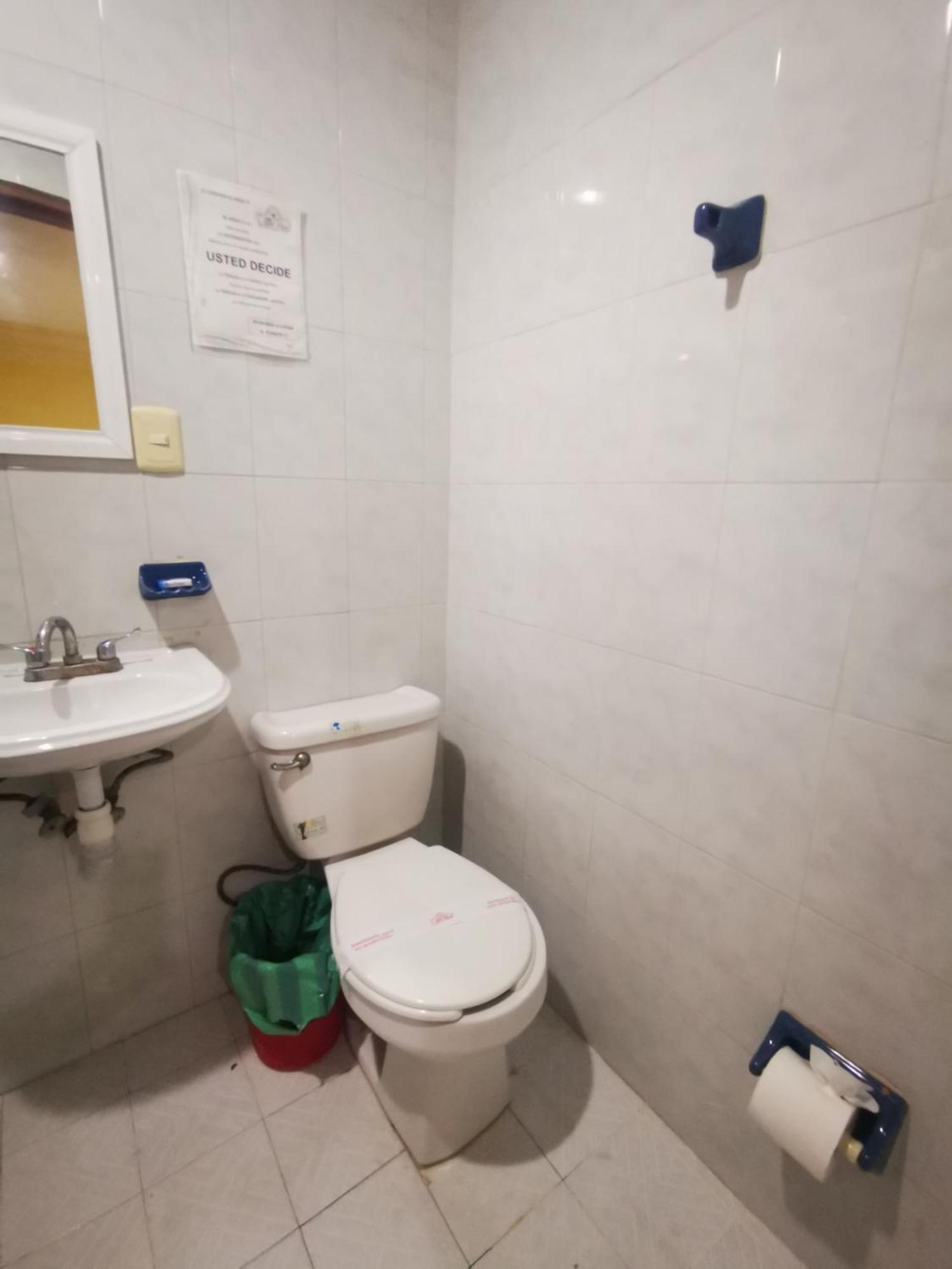 Отель Casa Real Poza Rica Экстерьер фото